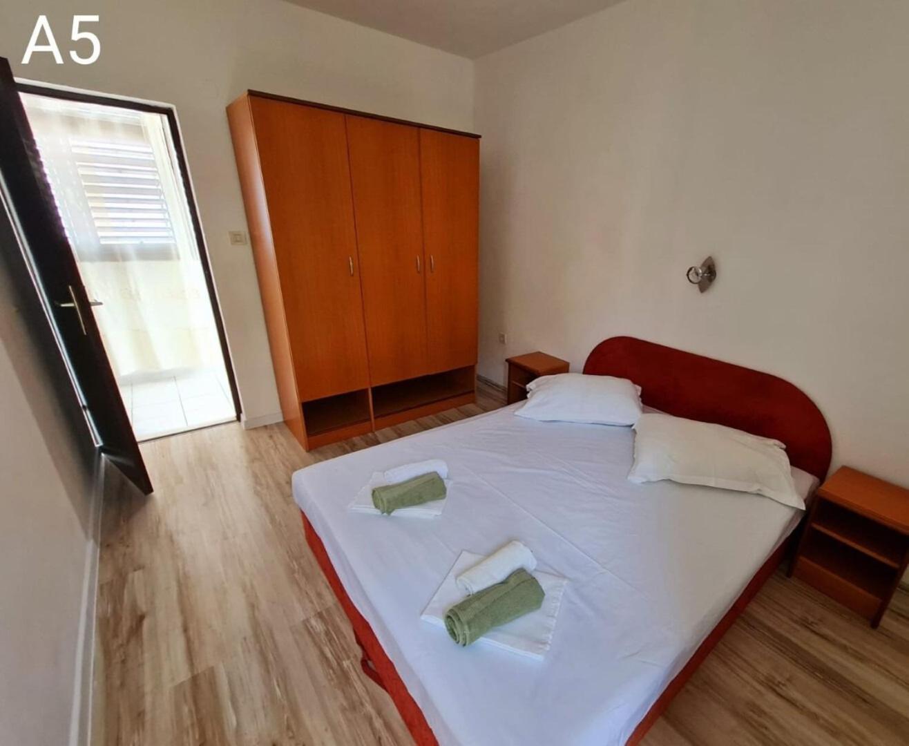 Apartments More Живогоще Екстер'єр фото