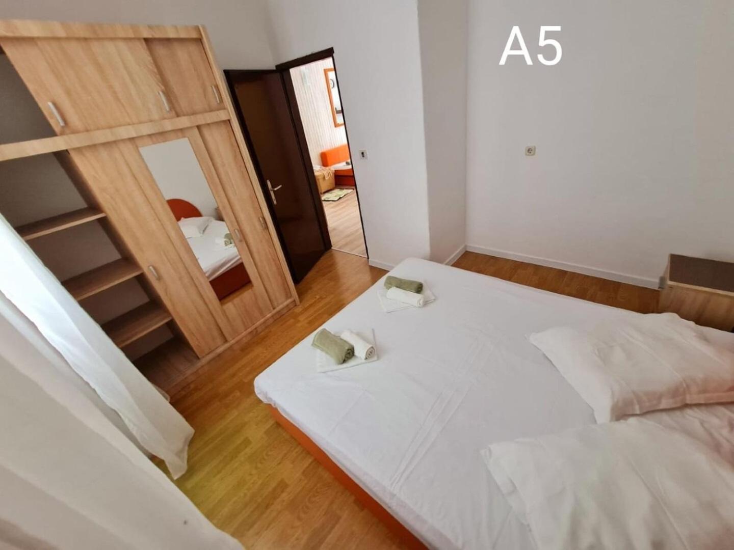 Apartments More Живогоще Екстер'єр фото