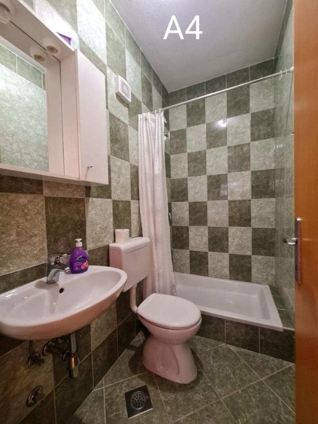 Apartments More Живогоще Екстер'єр фото